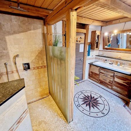 Wood & Stone Lodge 1 ドナウエッシンゲン エクステリア 写真